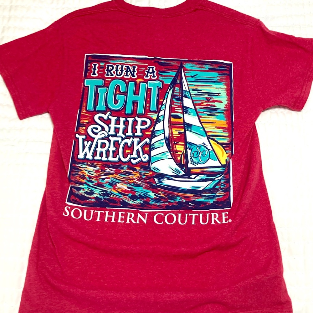 Women’s SC red tee